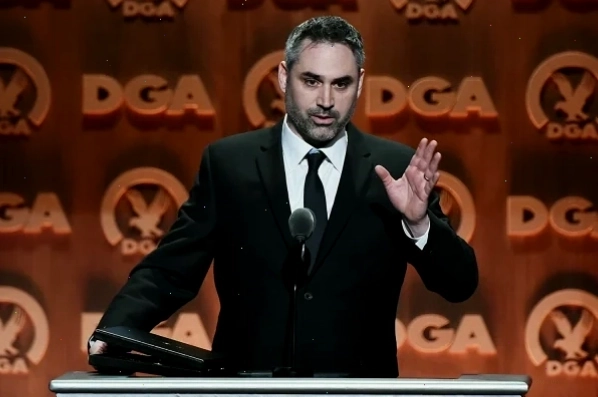 Alex Garland, nhà văn và đạo diễn người Anh