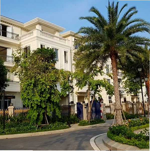 Bán biệt thự Ba Son kế sông giá tốt