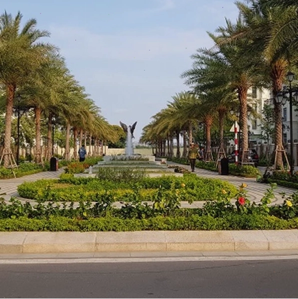 Biệt thự góc 2 mặt tiền đường đôi Ba Son 325m2 giá bán tốt