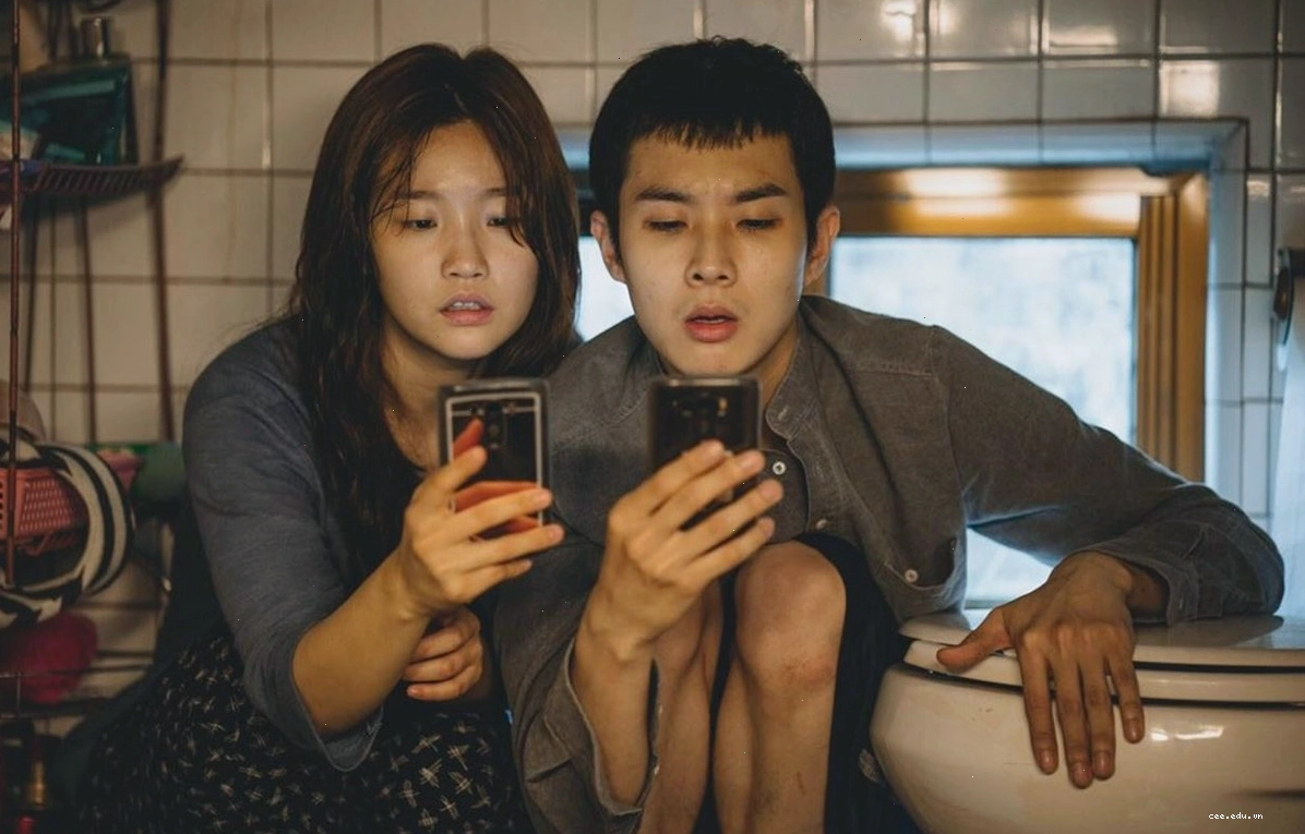 Cận cảnh một gia đình trong phim Ký sinh trùng