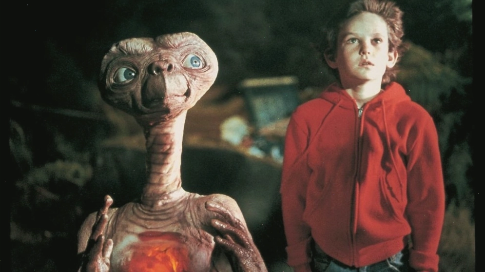 Cảnh phim kinh điển từ Alien (1979) với quái vật ngoài hành tinh trên tàu Nostromo