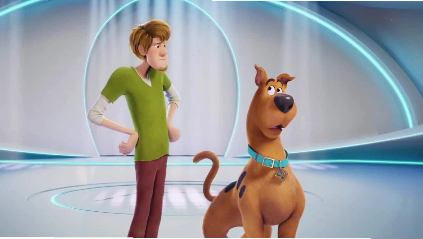 Clifford, chú chó đỏ khổng lồ và những cuộc phiêu lưu đáng yêu