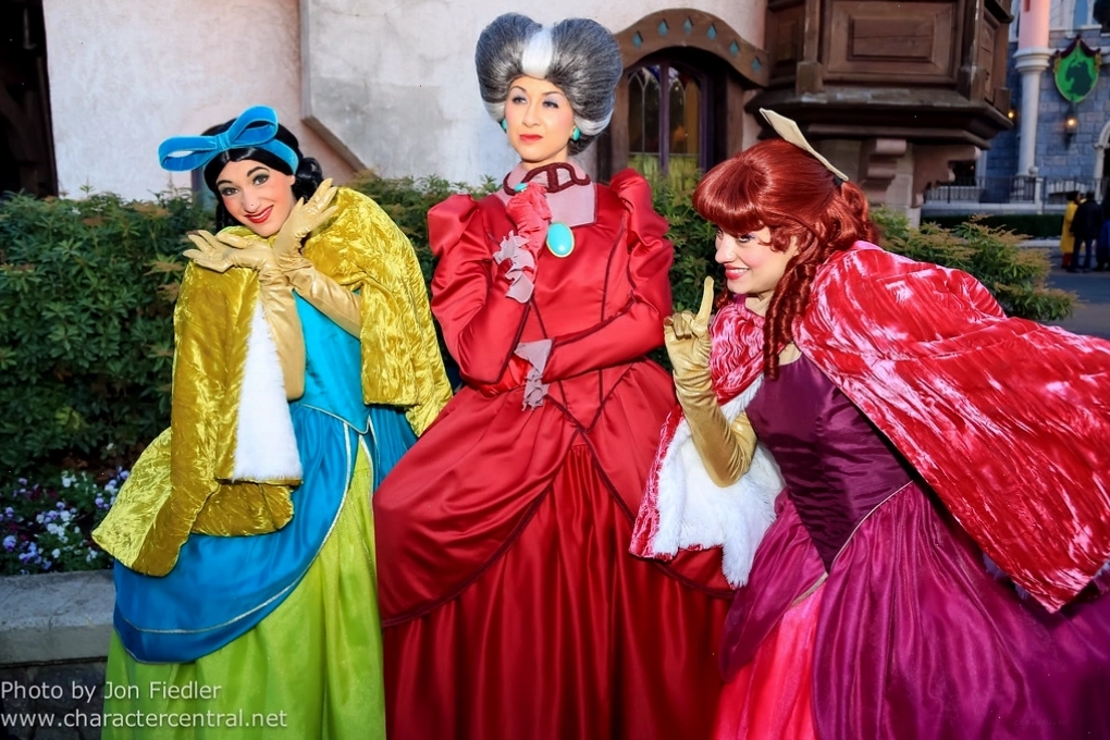 Cuộc gặp gỡ gia đình Tremaine tại Disneyland Paris Halloween 2012