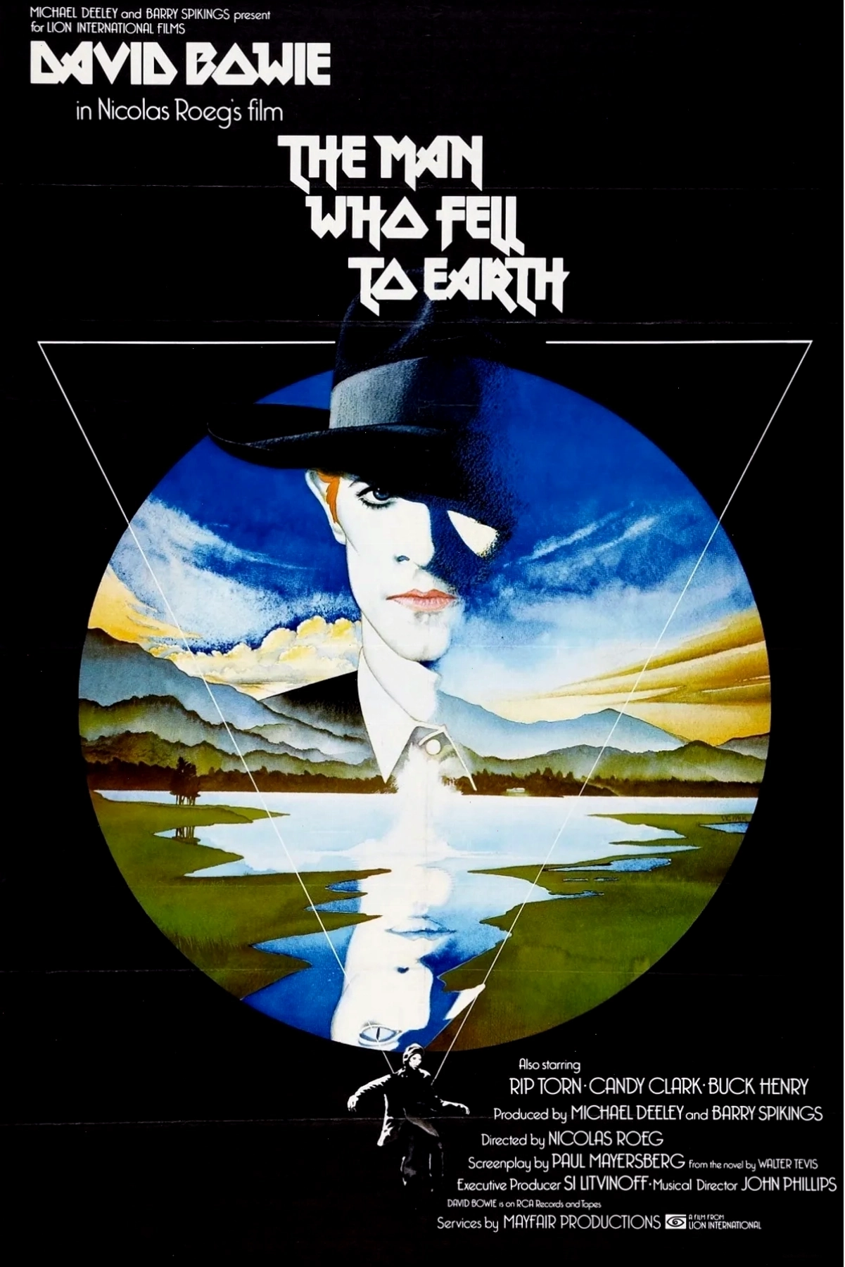 David Bowie trong vai Thomas Jerome Newton trong The Man Who Fell to Earth (1976)