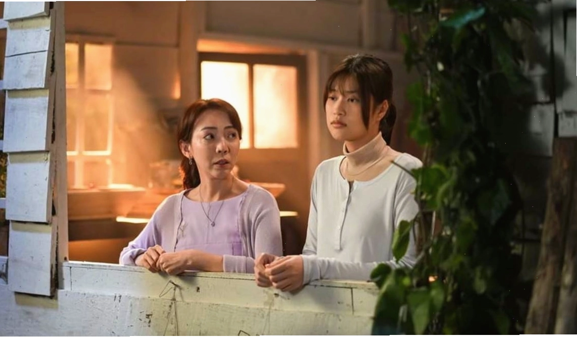 Diễn viên Lê Xuân Tiền và Ma Ran Đô trong Nụ Hôn Bạc Tỷ