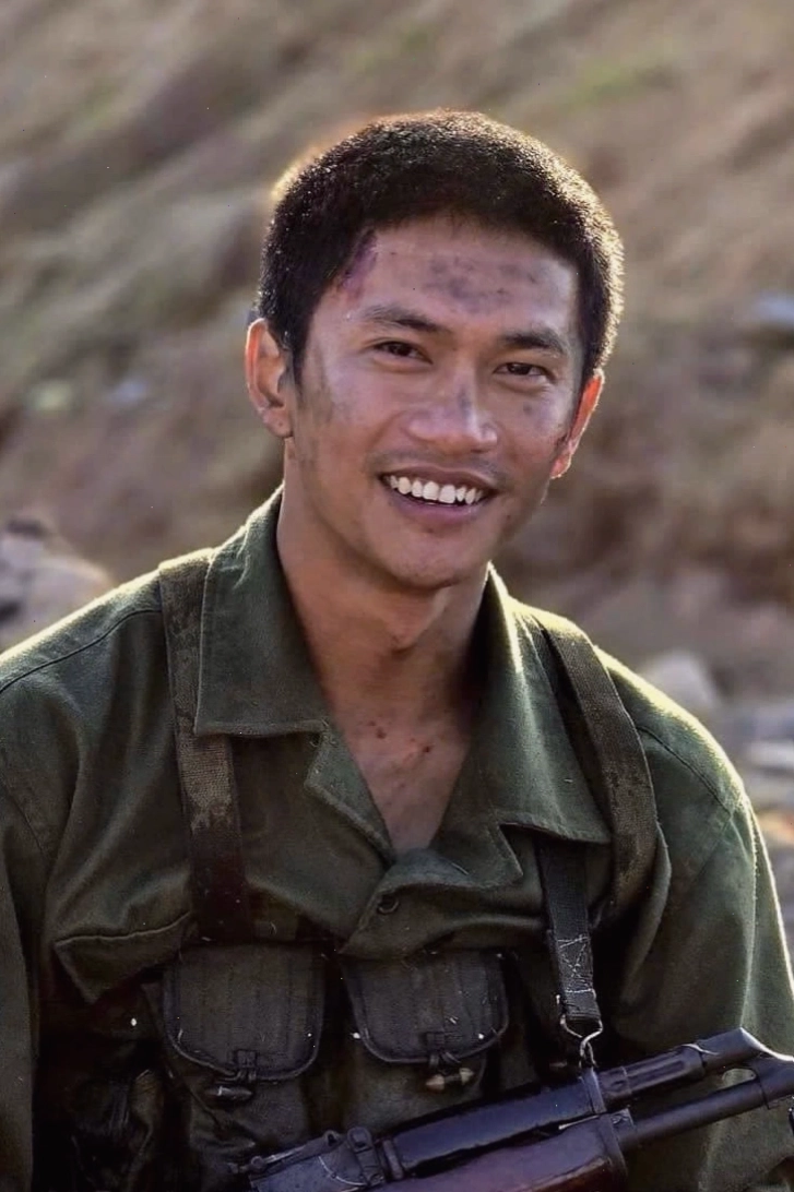 Diễn viên Nguyễn Hùng trong phim Mưa Đỏ