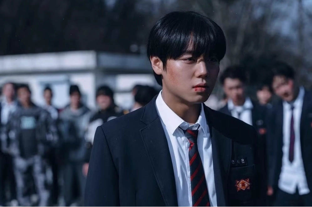 Diễn viên Park Ji Hoon trong vai Yeon Si Eun