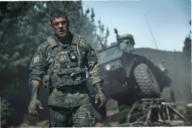 Đồng đội của War Machine trong khóa huấn luyện
