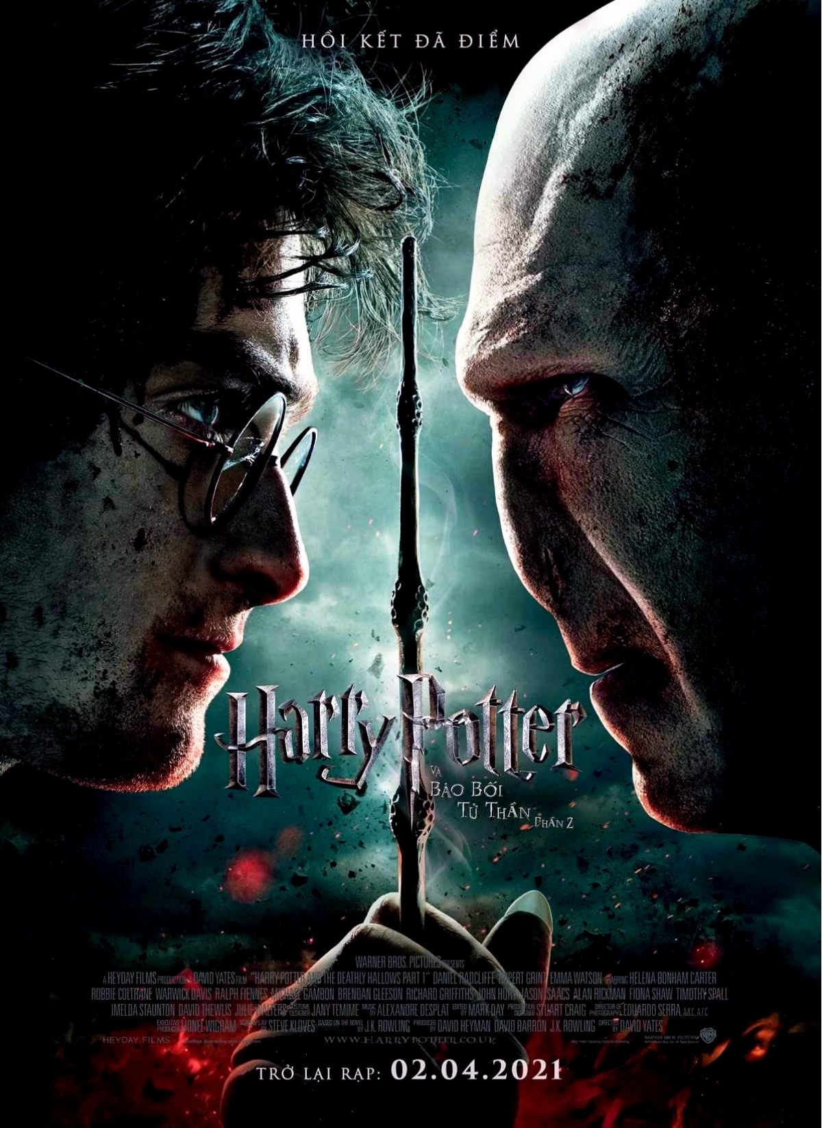 Harry Potter cùng Ron và Hermione trong cuộc tìm kiếm Trường Sinh Linh Giá