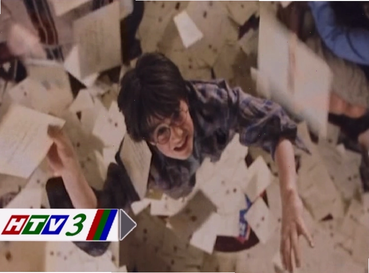 Harry Potter và Phòng Chứa Bí Mật - Cuộc phiêu lưu bắt đầu