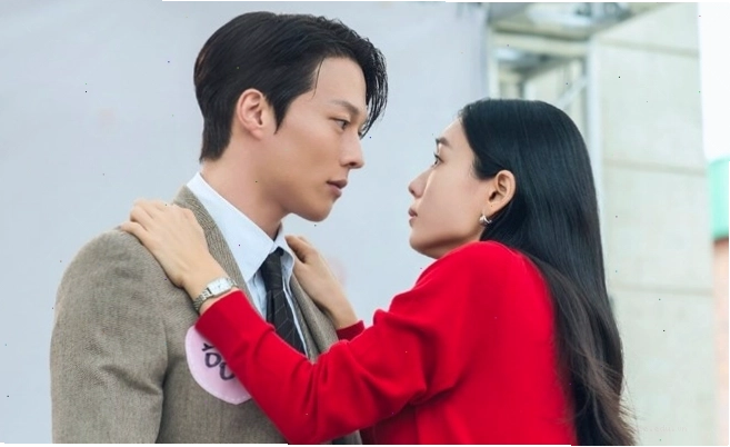 Jang Ki Yong và Ahn Eun Jin trong phim Nụ Hôn Bùng Nổ