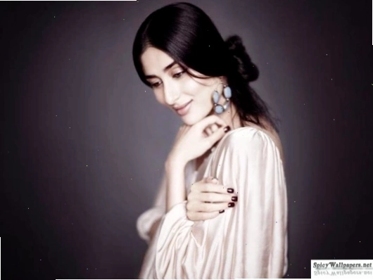 Kareena Kapoor cùng hai con trai