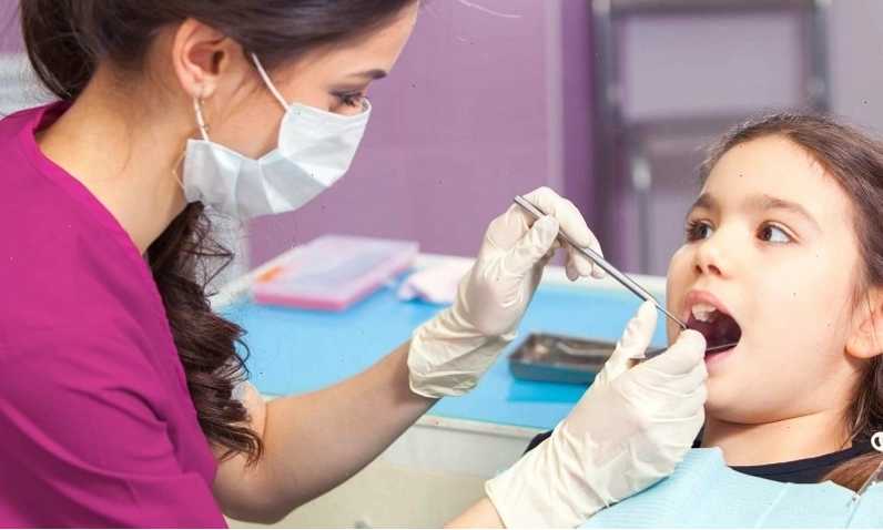 Khám nha khoa định kỳ là giải pháp phòng và điều trị hiệu quả răng sún ở trẻ