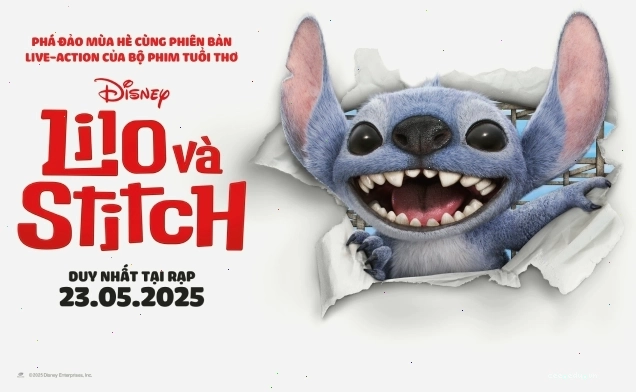 Lilo và Stitch vui đùa bên nhau