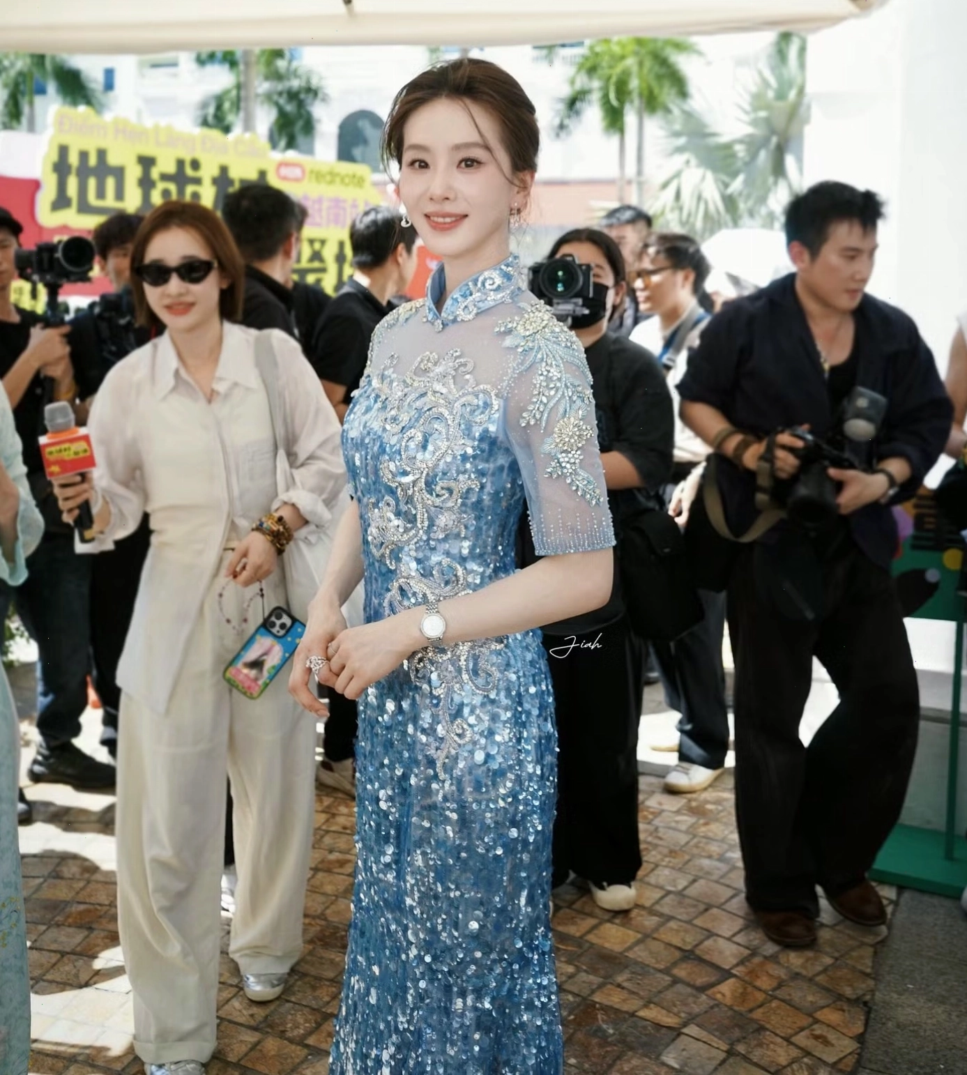 Lưu Thi Thi trong tạo hình cổ trang gây tranh cãi