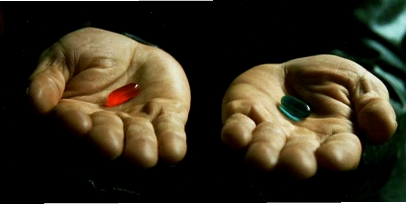 Morpheus đưa ra lựa chọn Red Pill hoặc Blue Pill cho Neo trong The Matrix