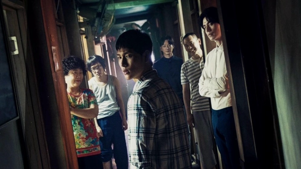Người lạ đến từ địa ngục - Strangers from Hell (2019)