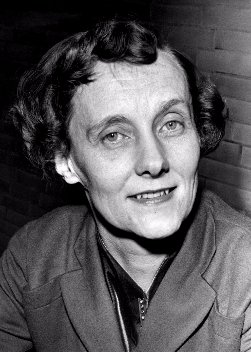 Nhà văn Astrid Lindgren, tác giả của Pippi Tất Dài