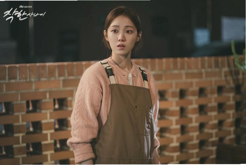Nhan sắc Lee Sung Kyung trong 