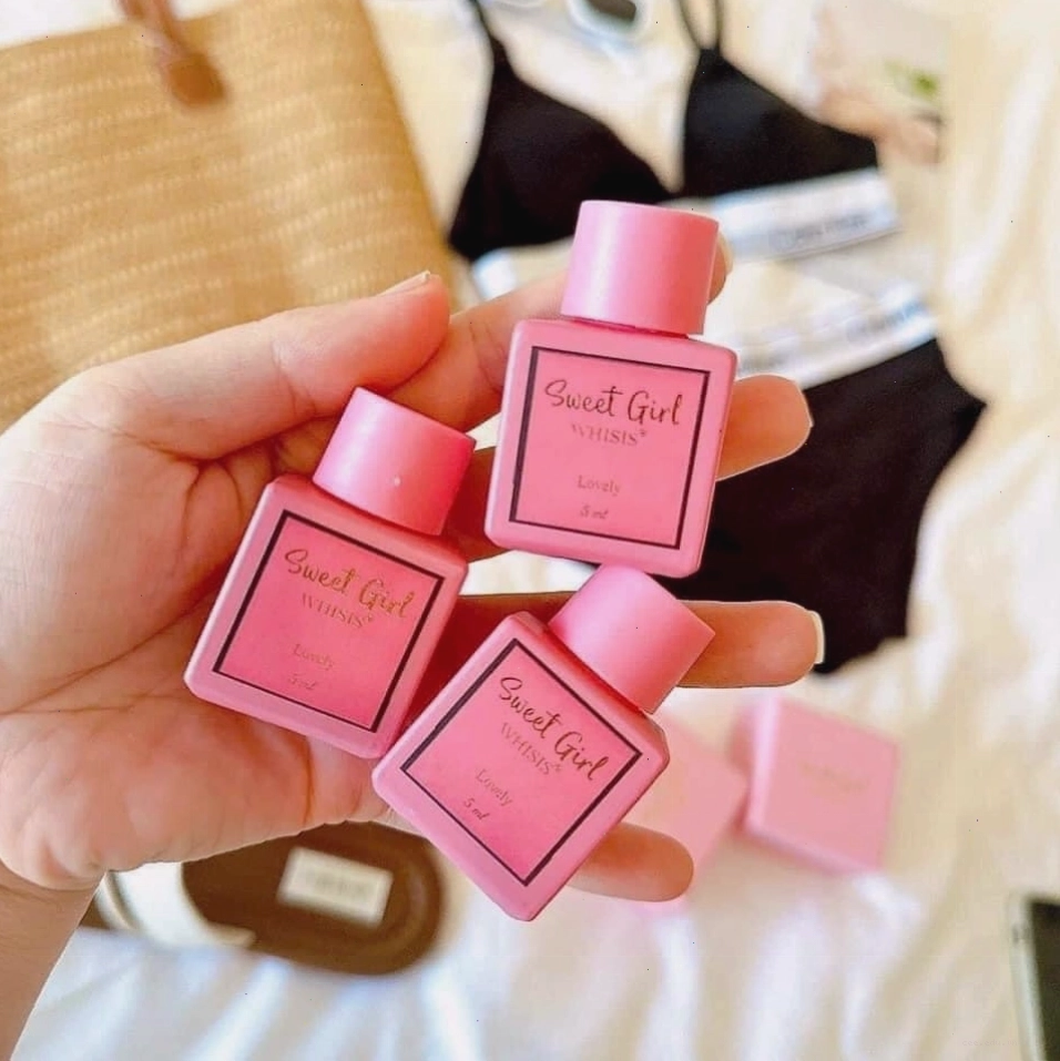 Nước hoa vùng kín Whisis Sweet Girl Lovely Inner với thiết kế nữ tính