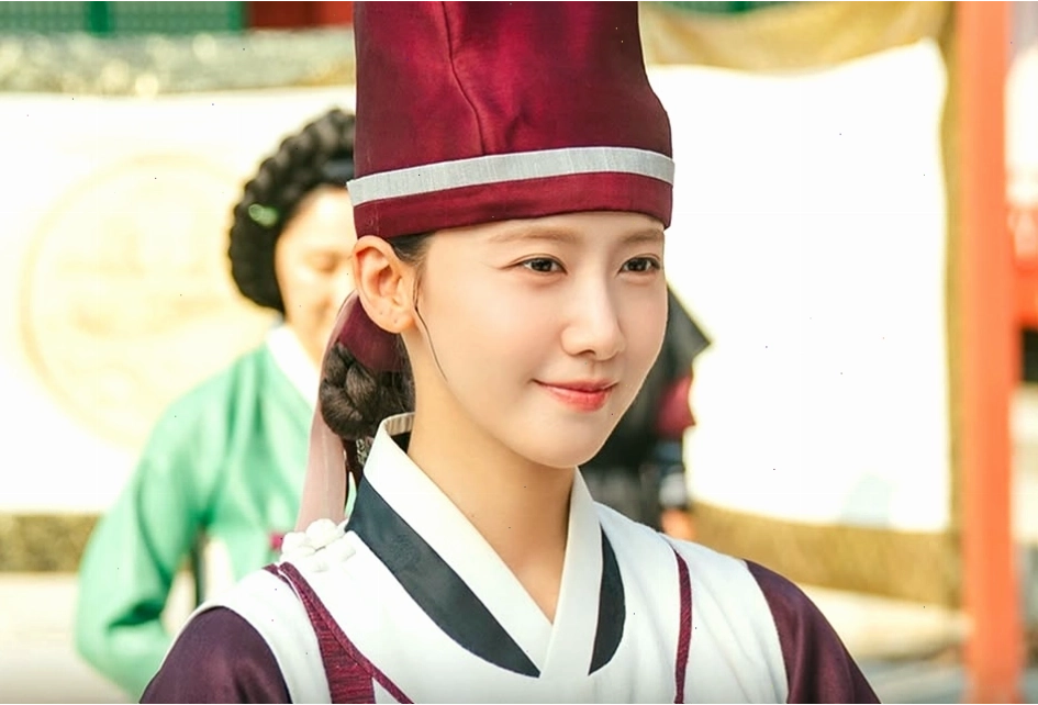 Park Hyung Sik trong bộ phim Buried hearts