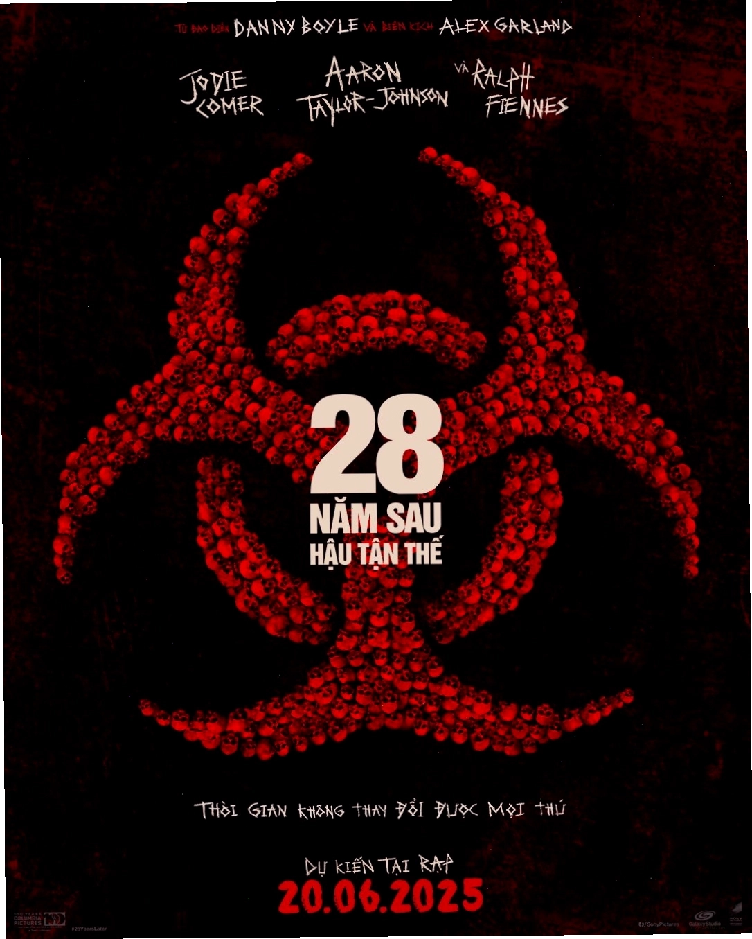 Poster phim 28 năm sau: Hậu tận thế với bối cảnh nước Anh hoang tàn