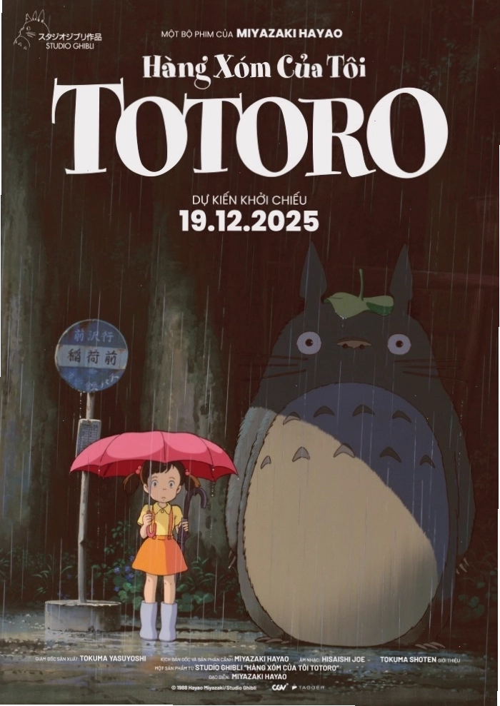 Satsuki và Mei lần đầu gặp gỡ Totoro trong khu rừng