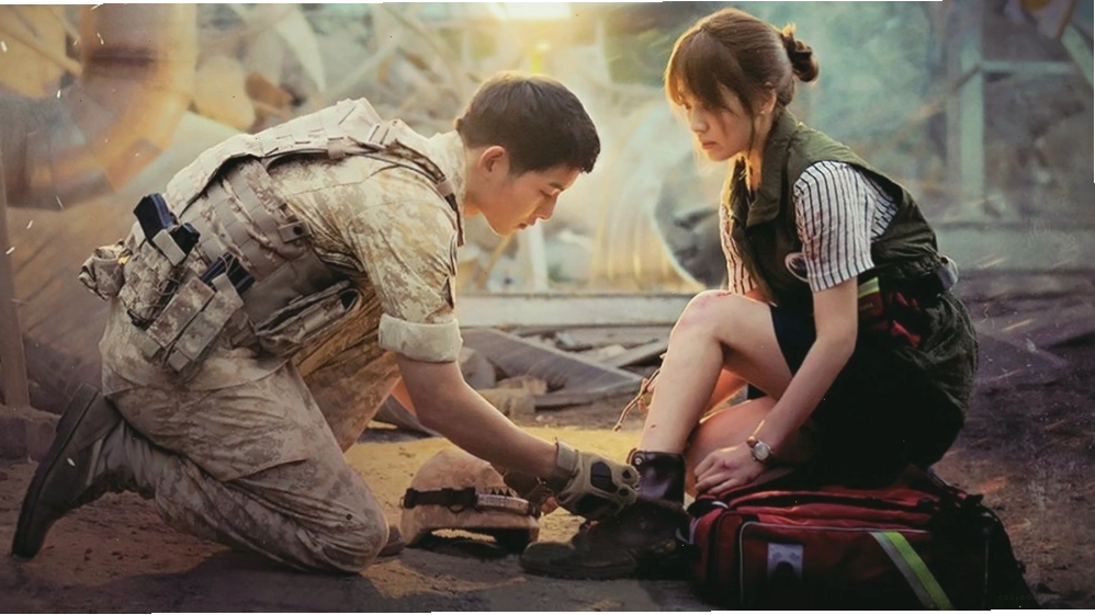 Song Hye Kyo và Song Joong Ki trong Hậu Duệ Mặt Trời