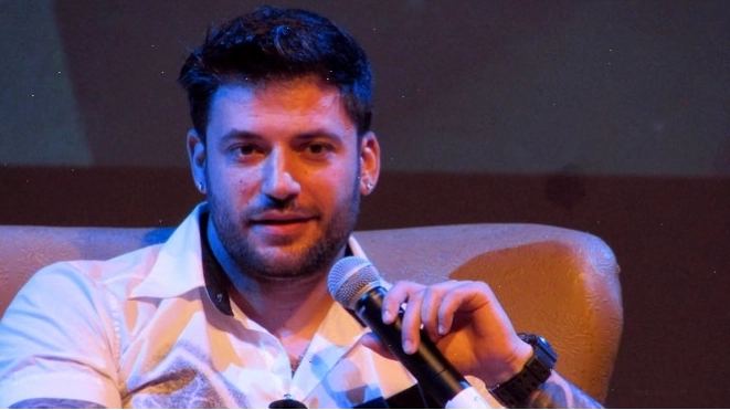 Stanislav Ianevski với chiều cao nổi bật