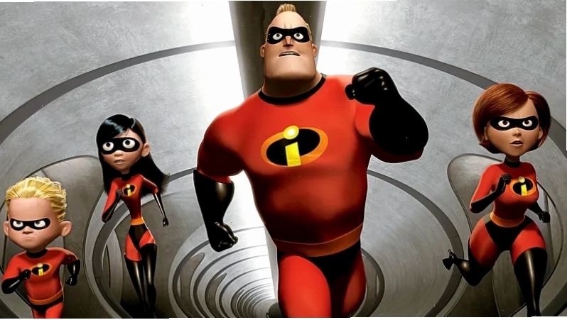 THE INCREDIBLES, Dash, Violet, Mr. Incredible, Elastigirl, 2004, ©Walt Disney Co./courtesy Everett Collection