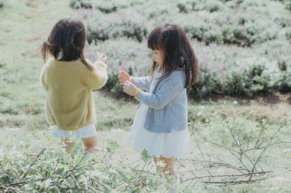 Tình bạn thân và tình yêu có những điểm tương đồng và khác biệt
