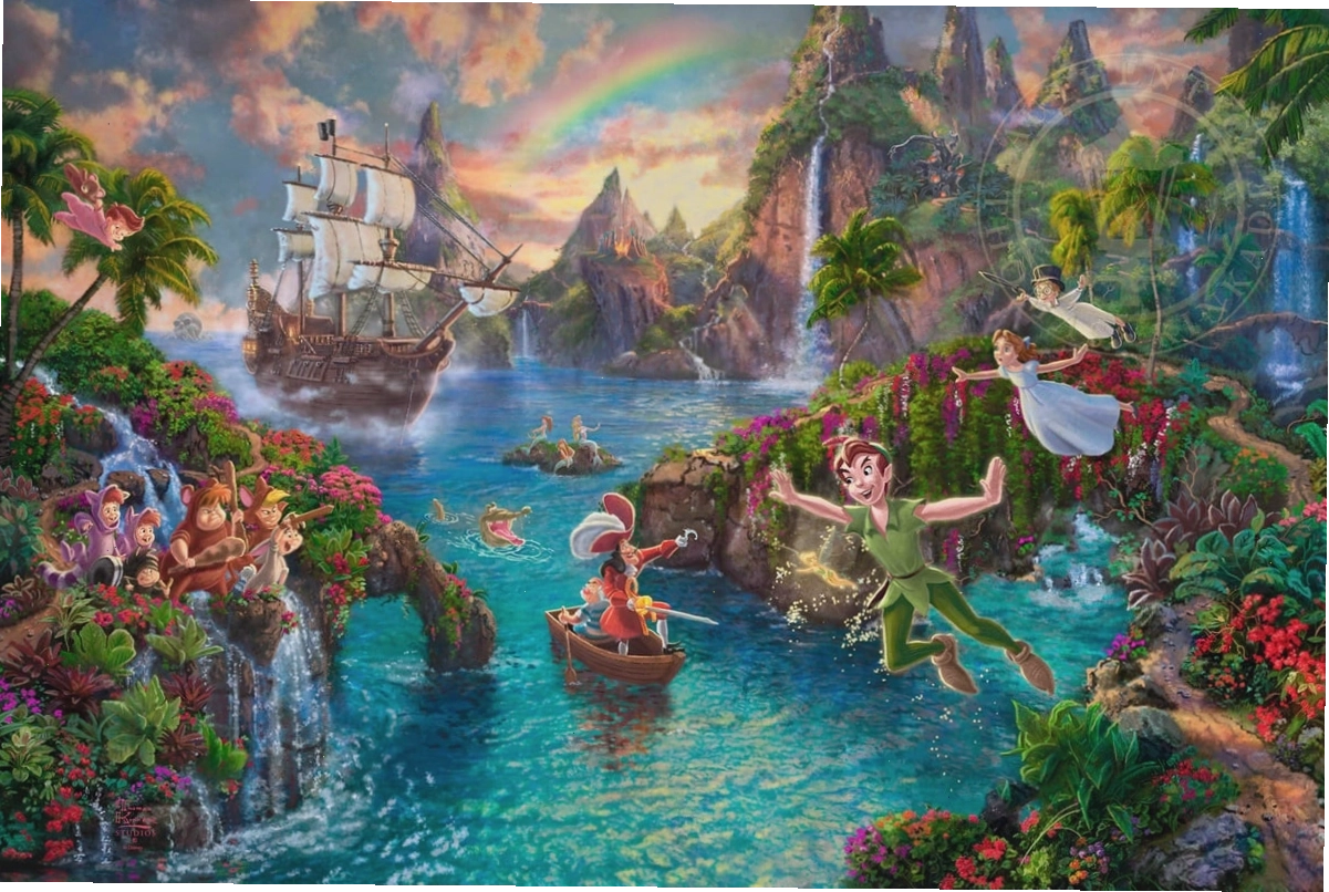 Tinker Bell được thể hiện bởi Yara Shahidi