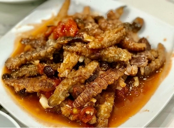 Tô bún bề bề rau ngót hấp dẫn