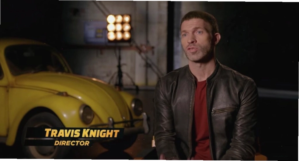 Travis Knight trong màu áo đội bóng rổ