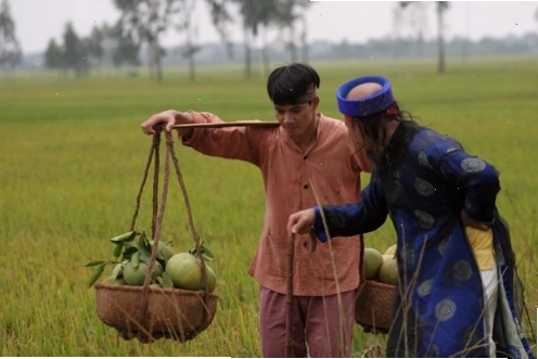Tự Long và Xuân Bắc trong "Không hề biết giận"