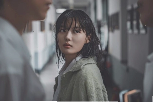 Tuổi thơ khắc nghiệt đã định hình nên tính cách phức tạp của Baek Ah Jin trong phim Dear X.