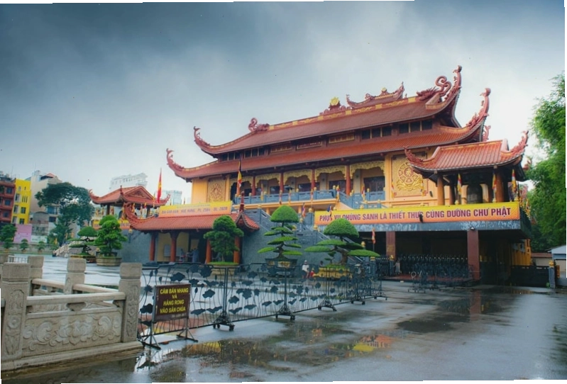 Việt Nam Quốc Tự là trụ sở của Ban trị sự Thành hội Phật giáo TP.HCM