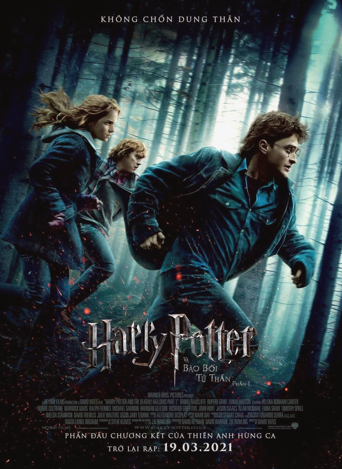Voldemort và tay sai truy lùng Harry Potter